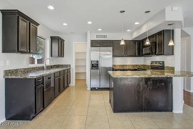 14855 W Columbine Dr — Photo 7