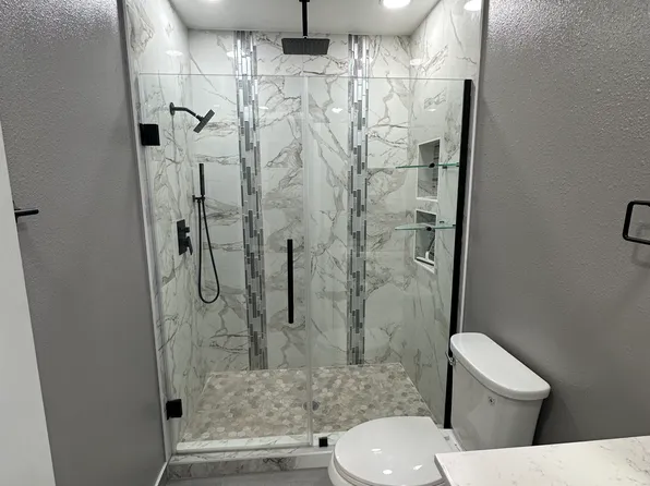 923 E Lincoln Ave, Sunnyside, WA 98944