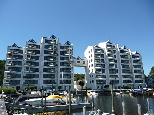 1st image of 2964 Lakeshore Dr Unit W603