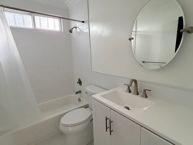 11975 Iowa Ave #3 — Photo 9