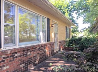 204 N 4th St, Marion, IL 62959
