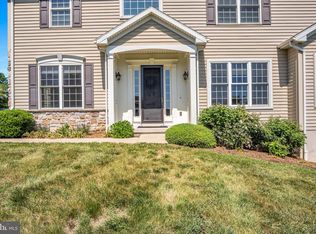 427 Carmella Dr, Mechanicsburg, PA 17050