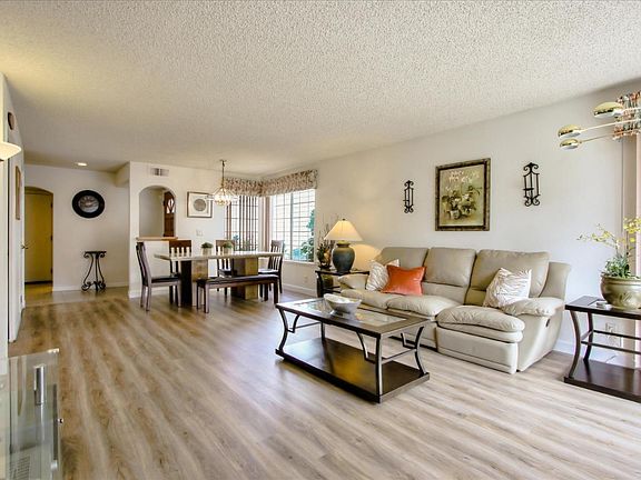 4th image of 2238 Lynwood Ter