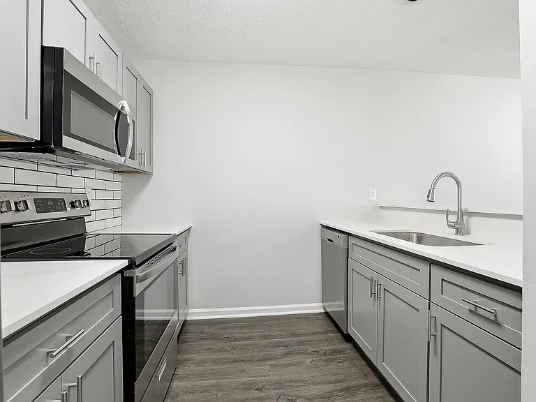 Faris Residences Newnan — Photo 33