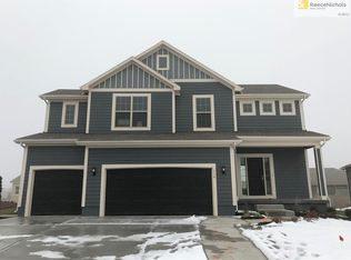 116 SW Ayden Ln, Blue Springs, MO 64064