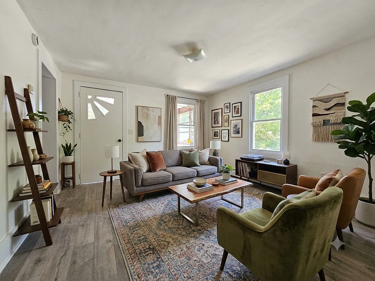 1 bed, $950 — Photo 2