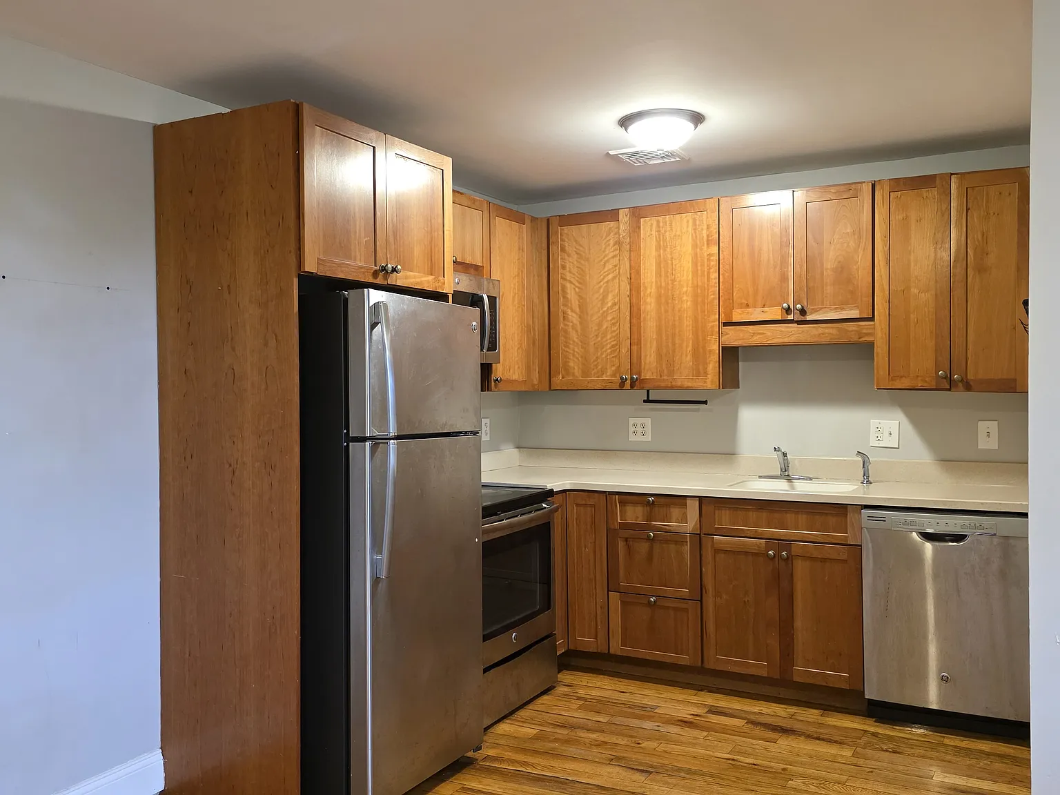 2 bed, $1,700 — Photo 2