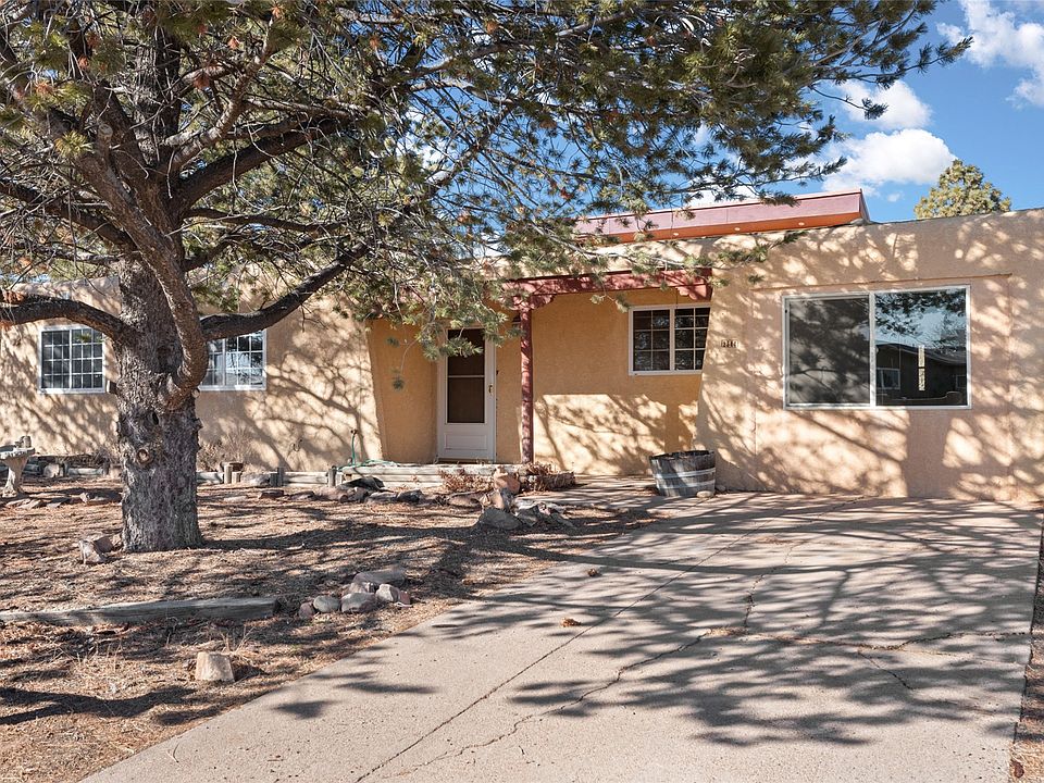 1st image of 2344 Calle Reina