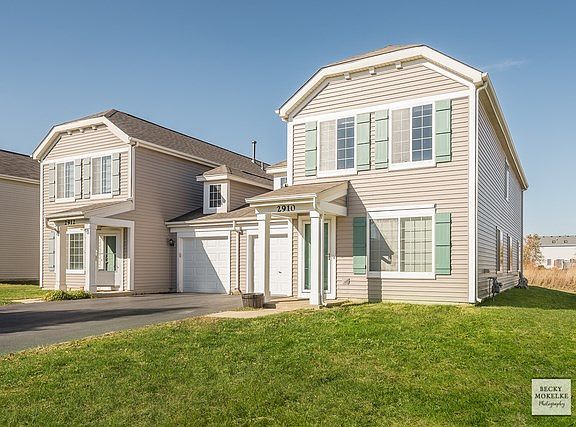 Another view of the front