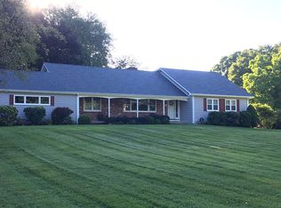 19 Peck Rd, Mount Kisco, NY 10549