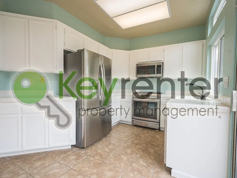 1228 Corte Dulce — Photo 9