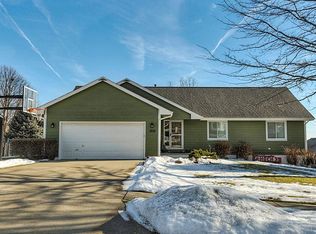 1222 E 14th St, Norwalk, IA 50211