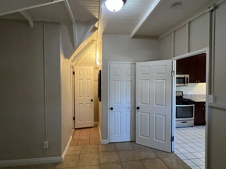 1506 W 24th St #1506 — Photo 20