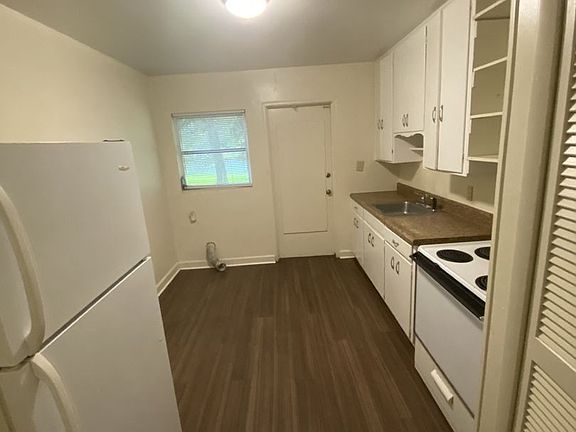 4th image of 1111 Johnson St Unit A