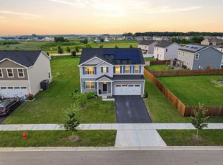 524 Wild Sienna, Hampshire, IL 60140