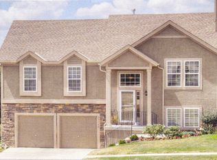 23714 W 126th Ter, Olathe, KS 66061