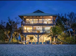 211 Pink Flamingo Dr, Captiva, FL 33924