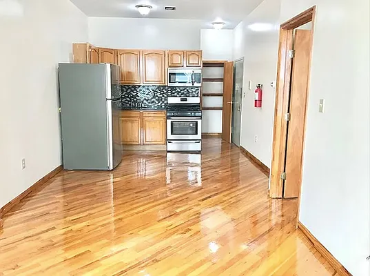 Rented by Corcoran | media 11