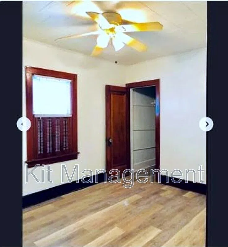 Charming 2-Bed Bungalow with Garage & Yard on Atlantic Ave Toledo's Best Value! — Photo 2