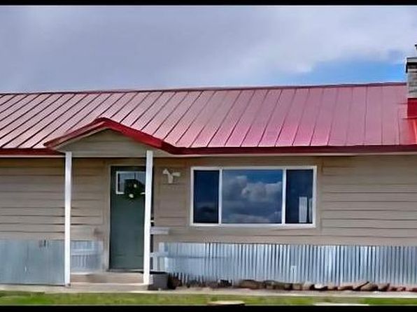 945 Grays Creek Rd