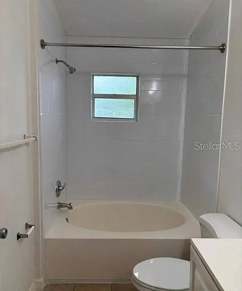 2780 Cypress Dr #B — Photo 7