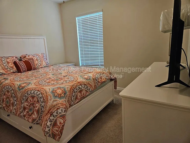 16031 Enclaves Cove Dr — Photo 15