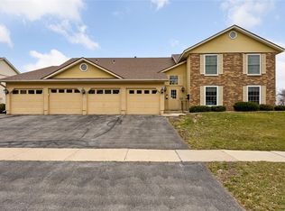 3918 Lexington Dr NE APT C, Cedar Rapids, IA 52402