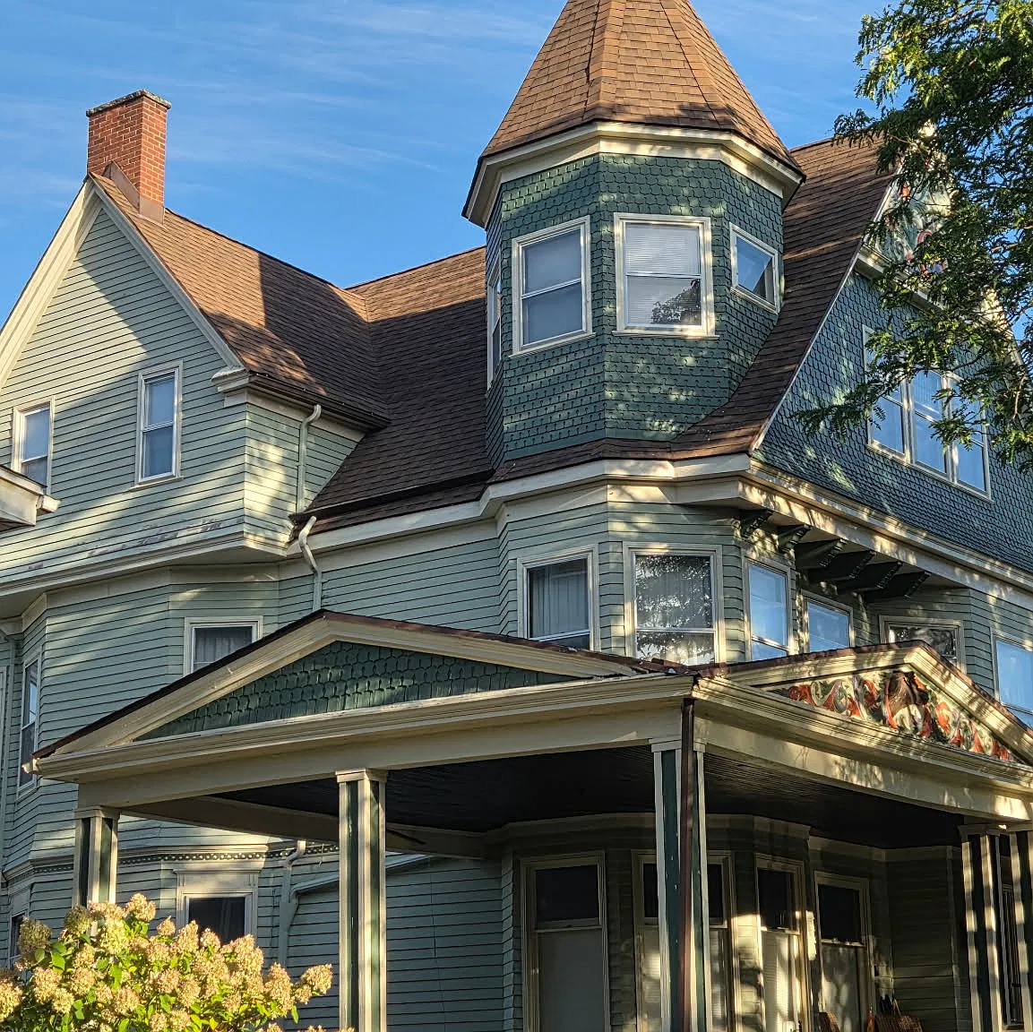 2 bed, 1200 sqft, $1,600 — Photo 4