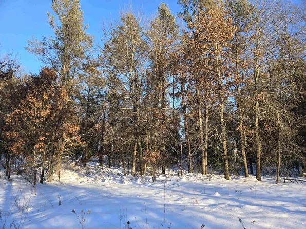 N8275 Woodland Trail #232 & 233, New Lisbon, WI 53950