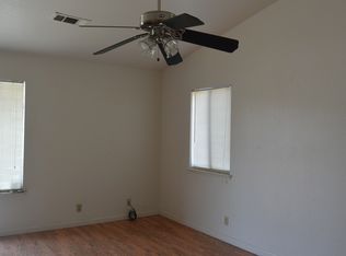 1136 W Damron Ave, Tulare, CA 93274