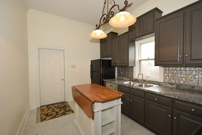 1668 N Van Buren St — Photo 10