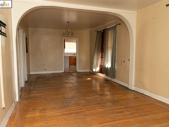 5th image of 1902 90th Ave
