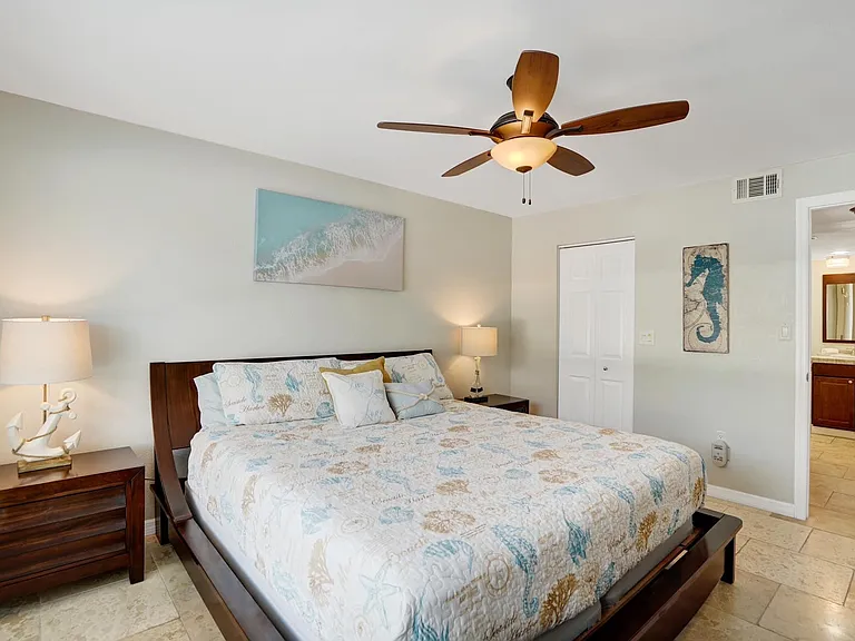 464 N Paula Dr #211 — Photo 27