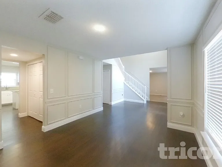 1730 Sunset Ridge Dr — Photo 4