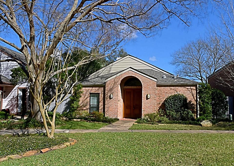 1st image of 2610 Glen Haven Blvd