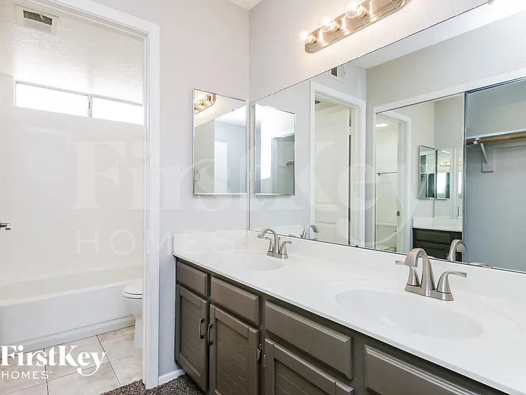 5074 W Jupiter Way — Photo 9