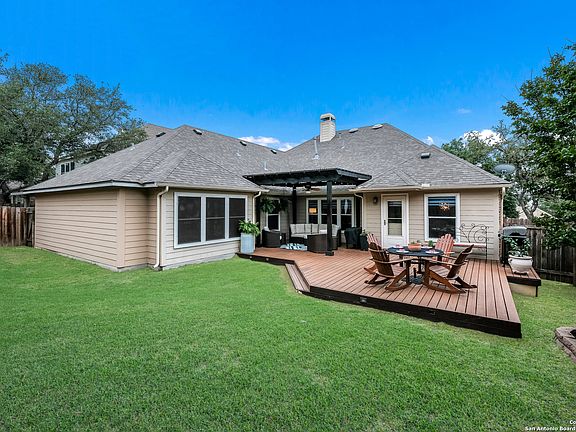 5th image of 523 Parkmont Court