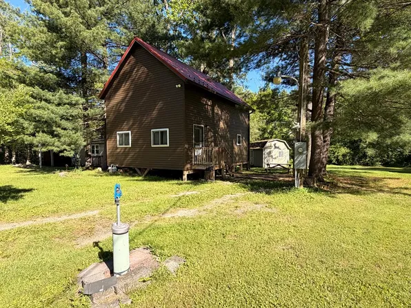 43 Pine Creek Village Rd, Gaines, PA 16921