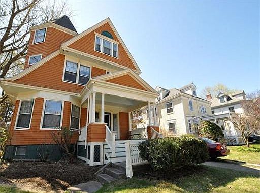 2nd image of 41 Tremlett St
