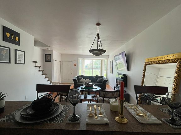 3rd image of 13239 Saint Ervin Ave #13239
