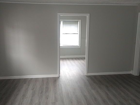 2nd image of 2505 Whittle Springs Rd