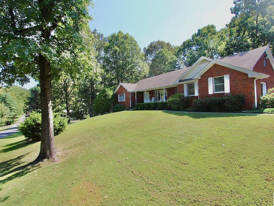 1st image of 200 Briarwood Dr