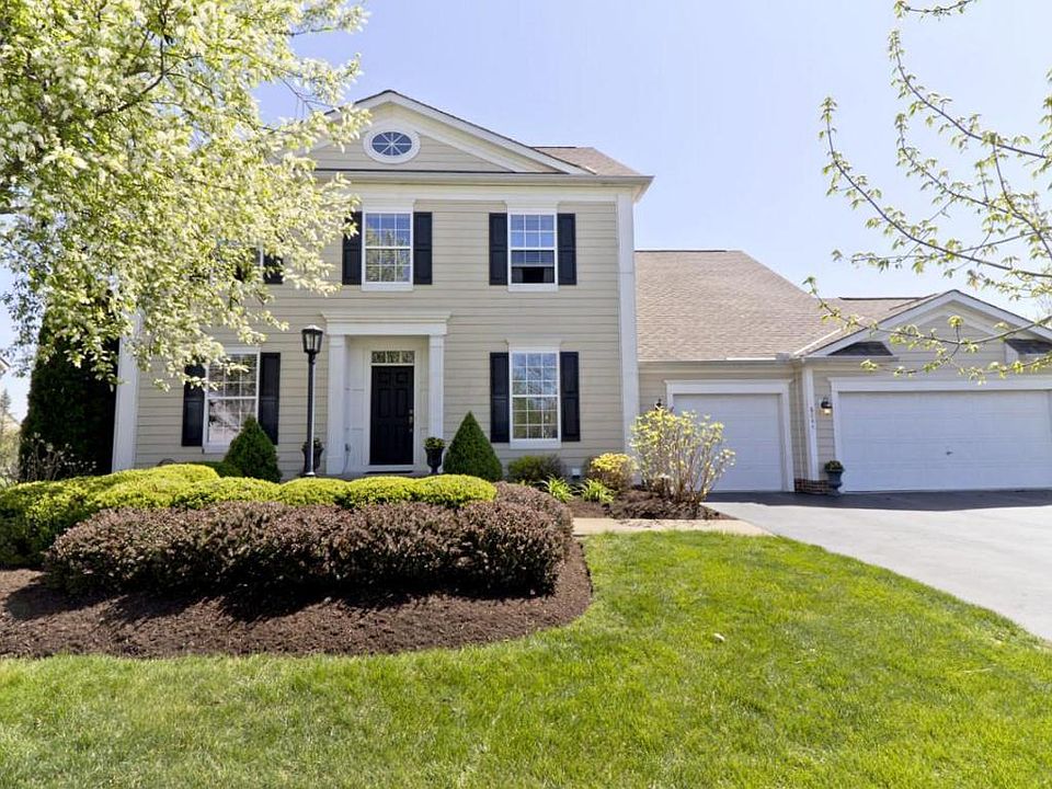 1st image of 8044 Summerhouse Dr E