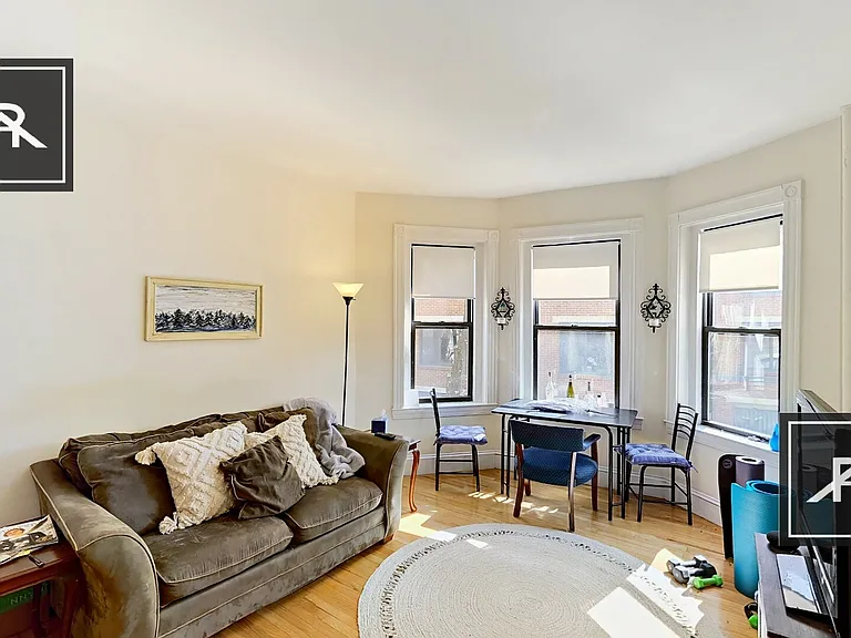 1340 Commonwealth Ave #11 — Photo 6