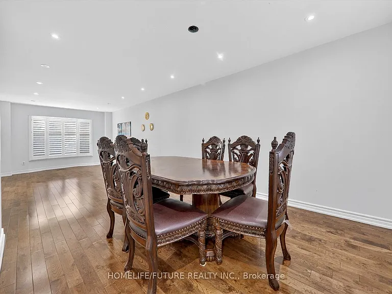 37 Elson St #UPPER — Photo 12