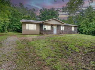 17404 S 663rd Rd, Wyandotte, OK 74370