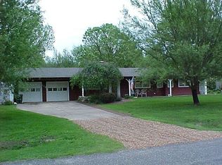 128 N Byron Ave, Wichita, KS 67212