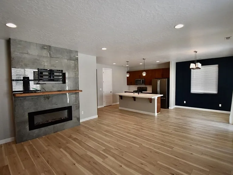 968 W Spruce Willow Way — Photo 4