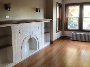 5422 W Dakin St #2, Chicago, IL 60641