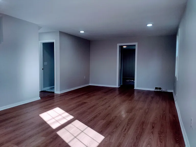 4204 Colonial Rd — Photo 16